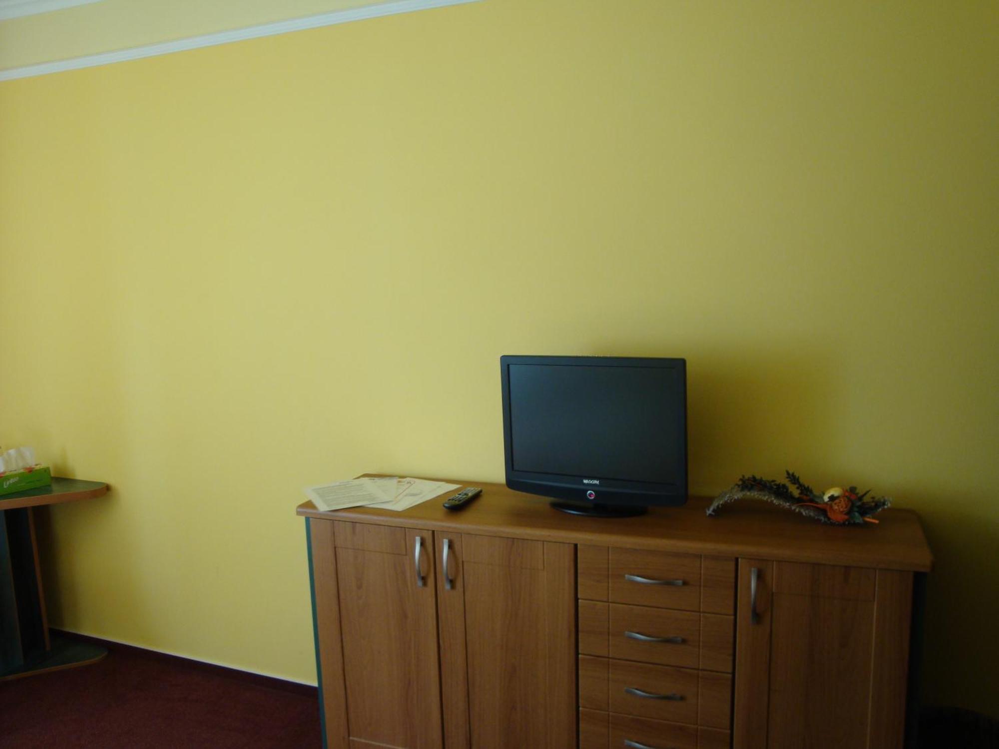 Lazne Evzenie Hotell Klášterec nad Ohří Eksteriør bilde